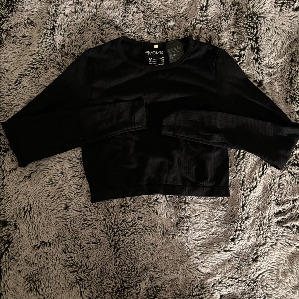 H&M Black Long Sleeve Tee